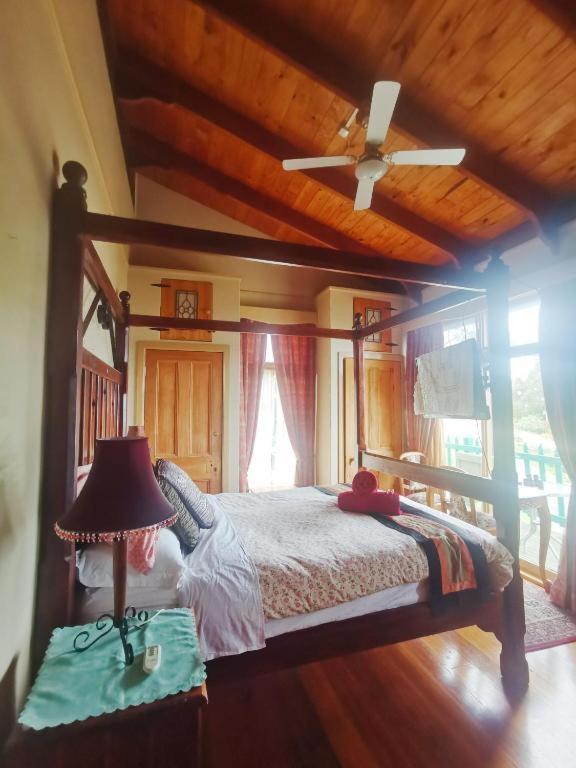 The Goat And Goose Bed & Breakfast Lakes Entrance Quarto foto